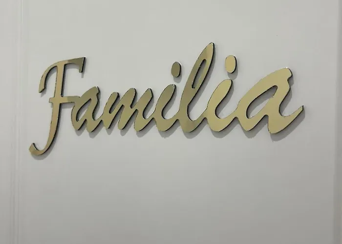 Familia
