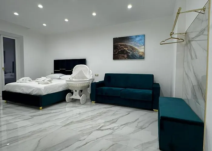 Familia Penzion Neapol