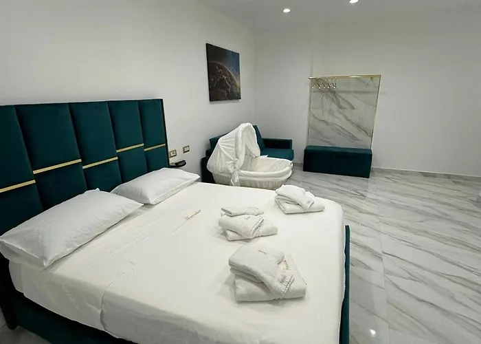 Familia Penzion Neapol